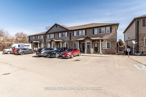 8b-38 Howe Dr, Kitchener, ON, N2E0E3 | Card Image