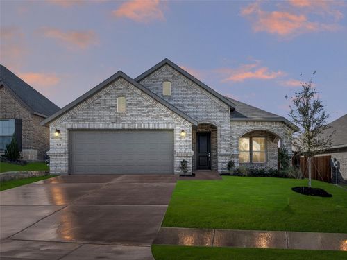 921 Beverly Dr, Cleburne, TX, 76033-7597 | Card Image