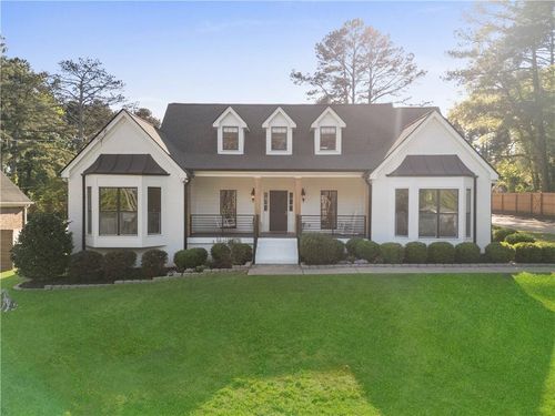 403 Rockbridge Rd Sw, Lilburn, GA, 30047-6375 | Card Image