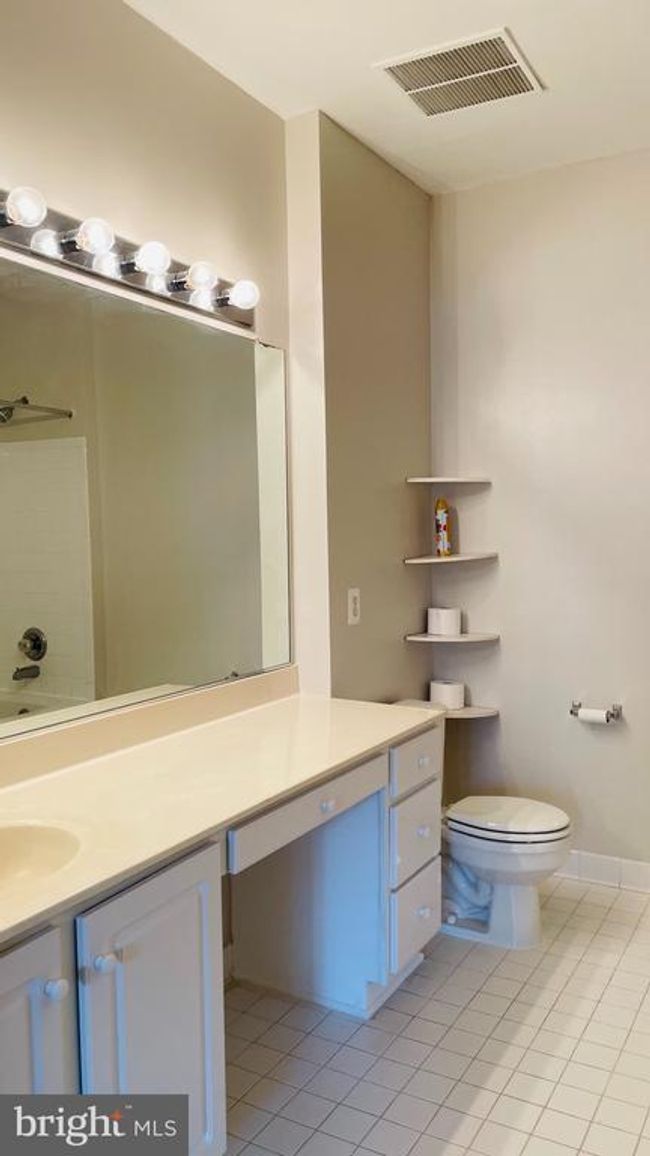 UNIT-101 - 6476 Cheyenne Dr, Condo with 2 bedrooms, 2 bathrooms and null parking in ALEXANDRIA VA | Image 11