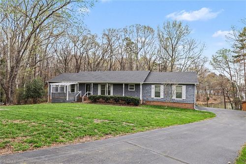 3908 Oak Hollow Ct, High Point, NC, 27265-9665 | Card Image