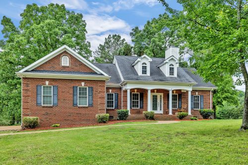202 Bobwhite Dr, Lyles, TN, 37098-1938 | Card Image