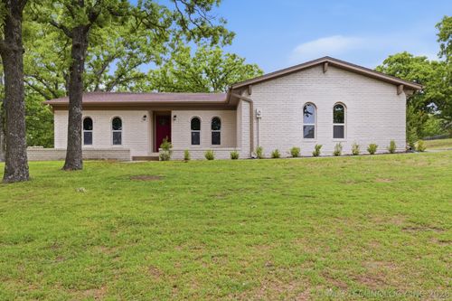 4439 Hillside Dr, Sapulpa, OK, 74066-8954 | Card Image
