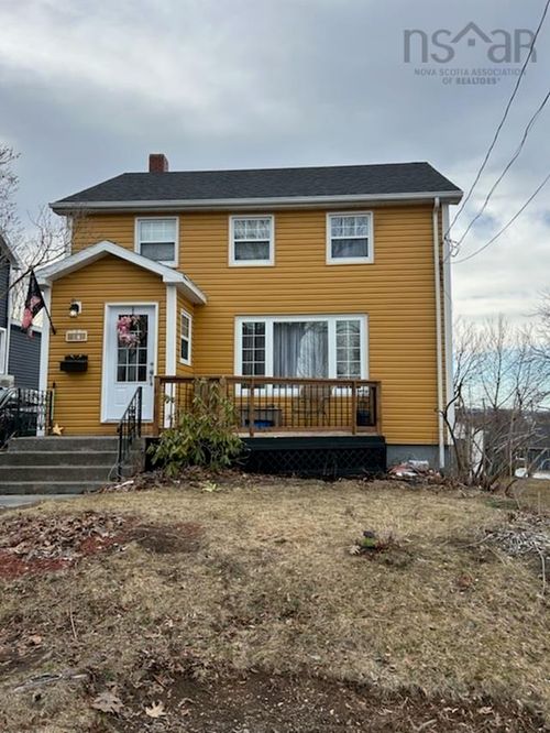 87 Harold St, Sydney, NS, B1P3M2 | Card Image