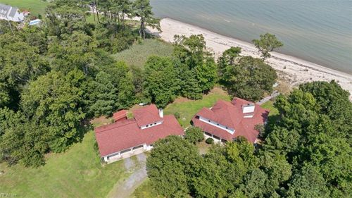188 Tranquility Rd, Reedville, VA, 22539-3826 | Card Image