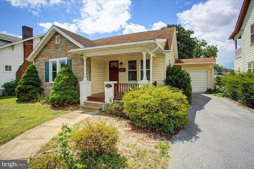 11038 Lincoln Ave, HAGERSTOWN, MD, 21740-7718 | Card Image
