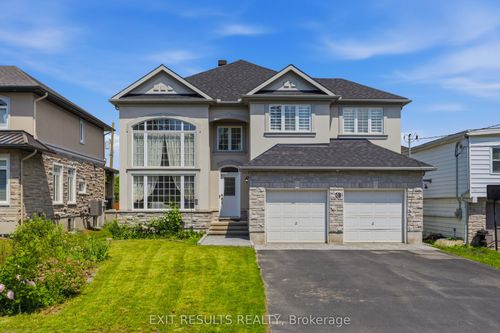 5B Kemp Dr, Gloucester, ON, K1T3W9 | Card Image