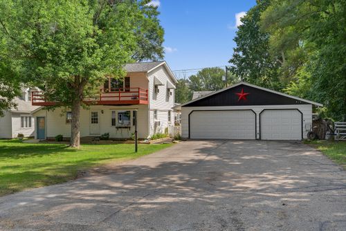 1606 Caroline St, La Crosse, WI, 54603-1418 | Card Image