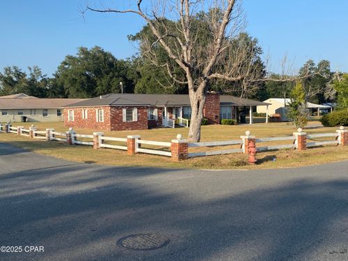 6920 Florida St, Grand Ridge, FL, 32442-6911 | Card Image