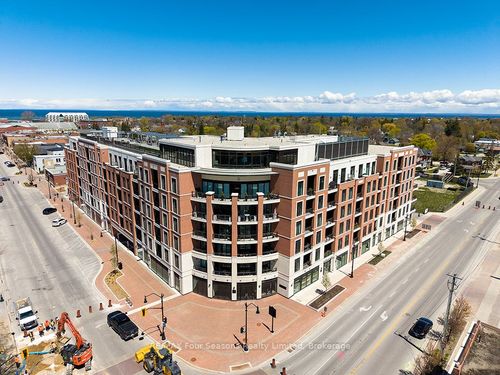 402-1 Hume St, Collingwood, ON, L9Y0X3 | Card Image