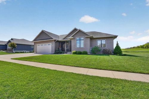 205 Flintstone Drive, Waverly, IA, 50677 | Card Image