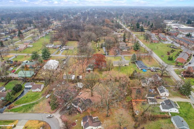 4220 Westbourne Dr, House other with 3 bedrooms, 3 bathrooms and null parking in Indianapolis IN | Image 50