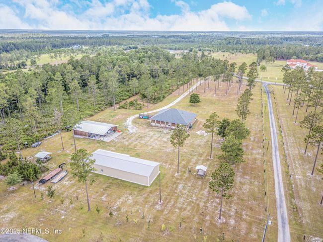 14157 Glen Farms Dr, House other with 4 bedrooms, 3 bathrooms and null parking in Glen St. Mary FL | Image 4