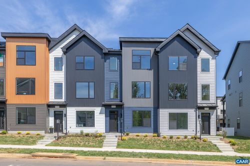 5436 Golf Dr, CROZET, VA, 22932-1528 | Card Image