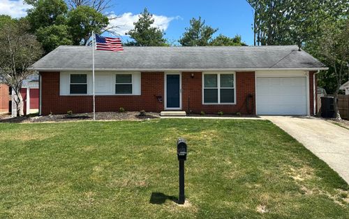 7 Hiawatha Trl, Winchester, KY, 40391-2243 | Card Image
