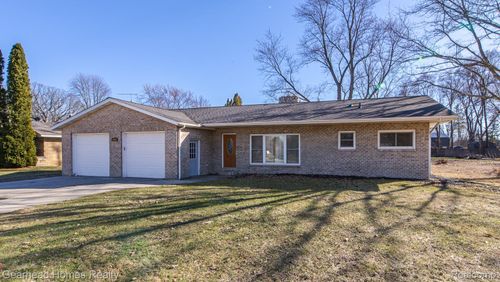 2495 W Lake Rd, Clio, MI, 48420-8856 | Card Image