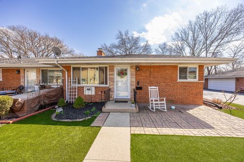 4-730 Beach Ave, La Grange Park, IL, 60526-1601 | Card Image