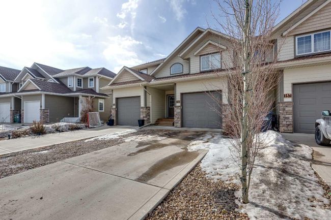 155 Larsen Crescent, Home with 3 bedrooms, 3 bathrooms and 1 parking in Red Deer AB | Image 2