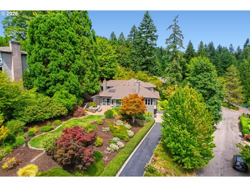 2677 Sw 64th Pl, Portland, OR, 97225-8168 | Card Image