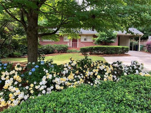 2556 Defoors Ferry Rd Nw, Atlanta, GA, 30318-1406 | Card Image