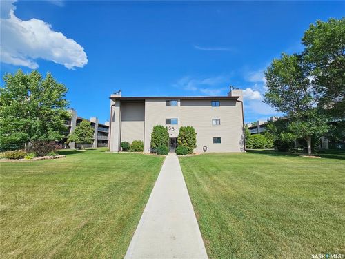 204-55 Wood Lily Dr, Moose Jaw, SK, S6J1H1 | Card Image