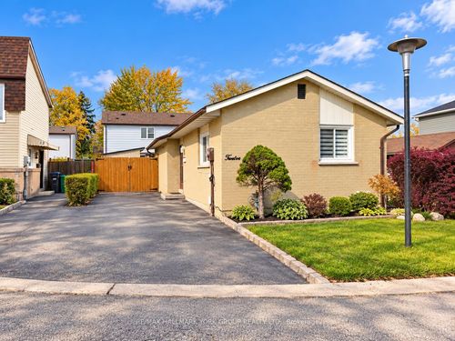12 Homeland Crt, Brampton, ON, L6S1R8 | Card Image