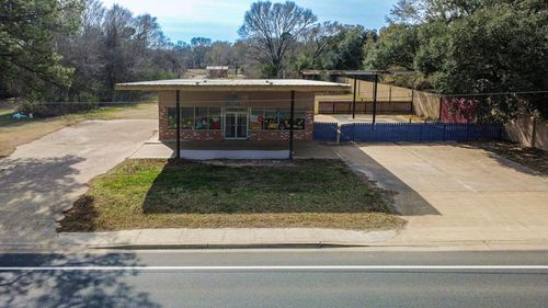 675 W 1st St, Groveton, TX, 75845-4177 | Card Image