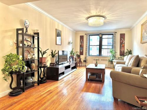 4c-150-25 72nd Road, New York, NY, 11367 | Card Image