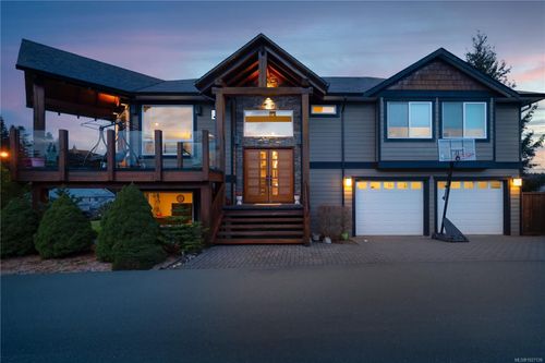 1674 Trumpeter Cres, Courtenay, BC, V9N8W6 | Card Image