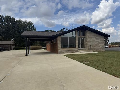 1011 N 8th St, Vandalia, IL, 62471-1238 | Card Image