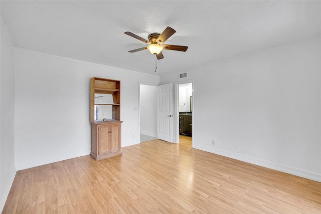 225 - 225 Se 11 Th Ave, Townhouse with 2 bedrooms, 3 bathrooms and null parking in Pompano Beach FL | Image 12