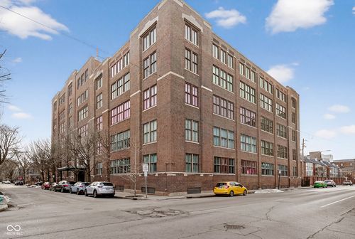 101-430 N Park Ave, Indianapolis, IN, 46202-3677 | Card Image