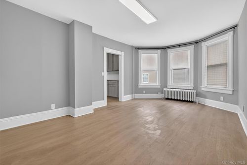 1st-107 Maple St, Croton-On-Hudson, NY, 10520-2538 | Card Image