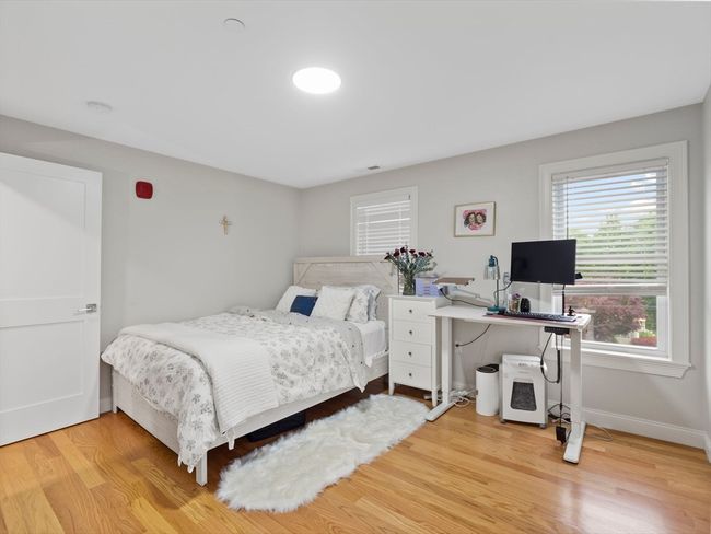 APT-3 - 6 Nelly St, Condo with 2 bedrooms, 1 bathrooms and 2 parking in Wakefield MA | Image 14