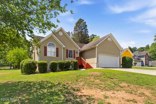 135 Chadwick Dr, Macon, GA, 31210-8802 | Card Image
