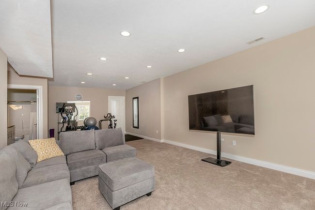 1374 Slate Ct, Condo with 4 bedrooms, 4 bathrooms and null parking in Cleveland Heights OH | Image 33