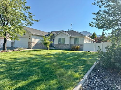 460 250, Millville, UT, 84326-7636 | Card Image