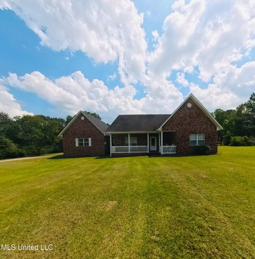 231 Burgundy Dr, Lucedale, MS, 39452-6417 | Card Image