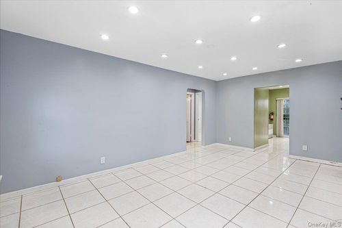 108 63rd Dr, Forest Hills, NY, 11375-1410 | Card Image