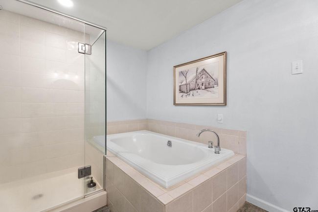21028 Bay Shore Dr, House other with 5 bedrooms, 5 bathrooms and null parking in Flint TX | Image 18