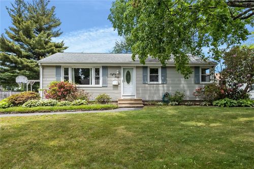 83 Bateman Ave, Cranston, RI, 02920-2906 | Card Image