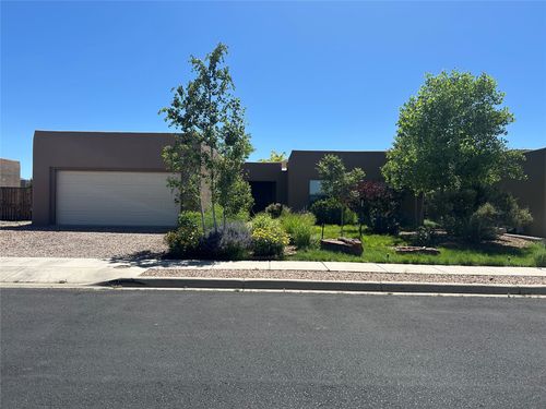 28 Canto Del Pajaro, Santa Fe, NM, 87508 | Card Image
