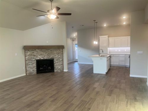 1013 Se 16th Ter, Newcastle, OK, 73065-6038 | Card Image