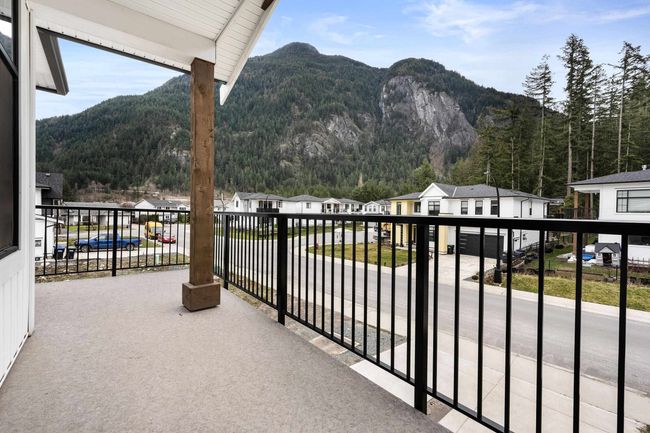 63857 Beech Avenue, House other with 5 bedrooms, 3 bathrooms and 4 parking in Hope BC | Image 30