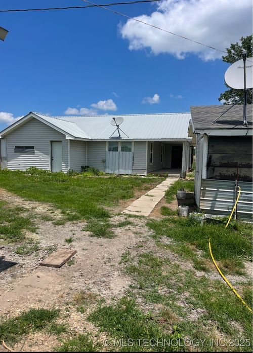 54709 S 683 Rd, Colcord, OK, 74338-1462 | Card Image