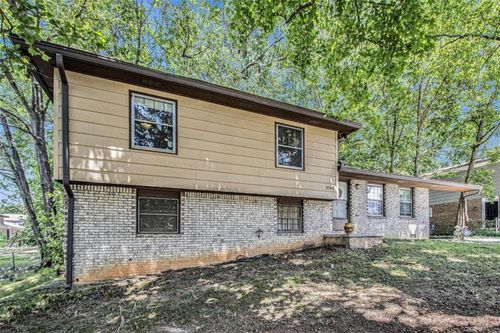 5762 Northspring Dr, Ellenwood, GA, 30294-3910 | Card Image