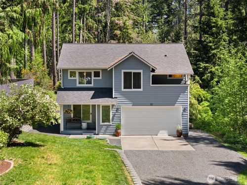 30 E Stirling Ct, Shelton, WA, 98584-9641 | Card Image