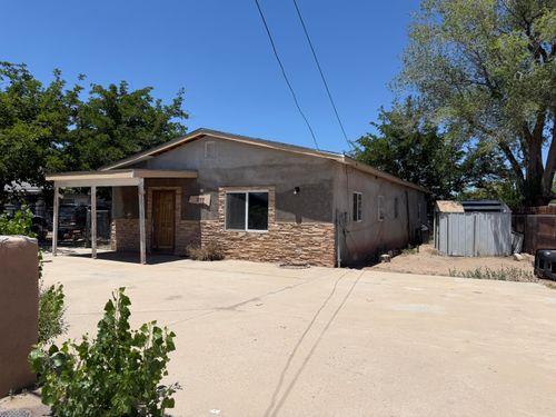 2009 Blake Rd Sw, Albuquerque, NM, 87105-4849 | Card Image