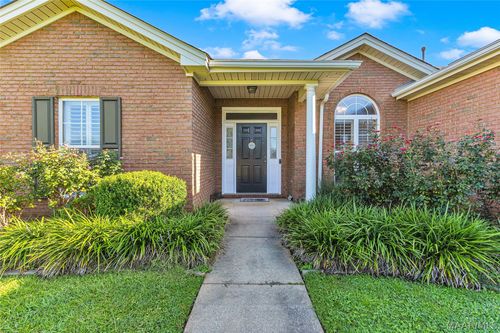 586 Ingleside Way, Pike Road, AL, 36064-2751 | Card Image