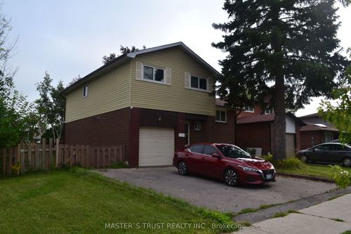 63 Mammoth Hall Trail, Scarborough, ON, M1B1P5 | Card Image